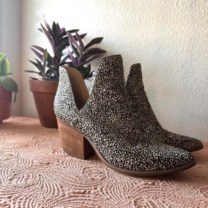 Matisse Coconuts Leopard Booties 9.5